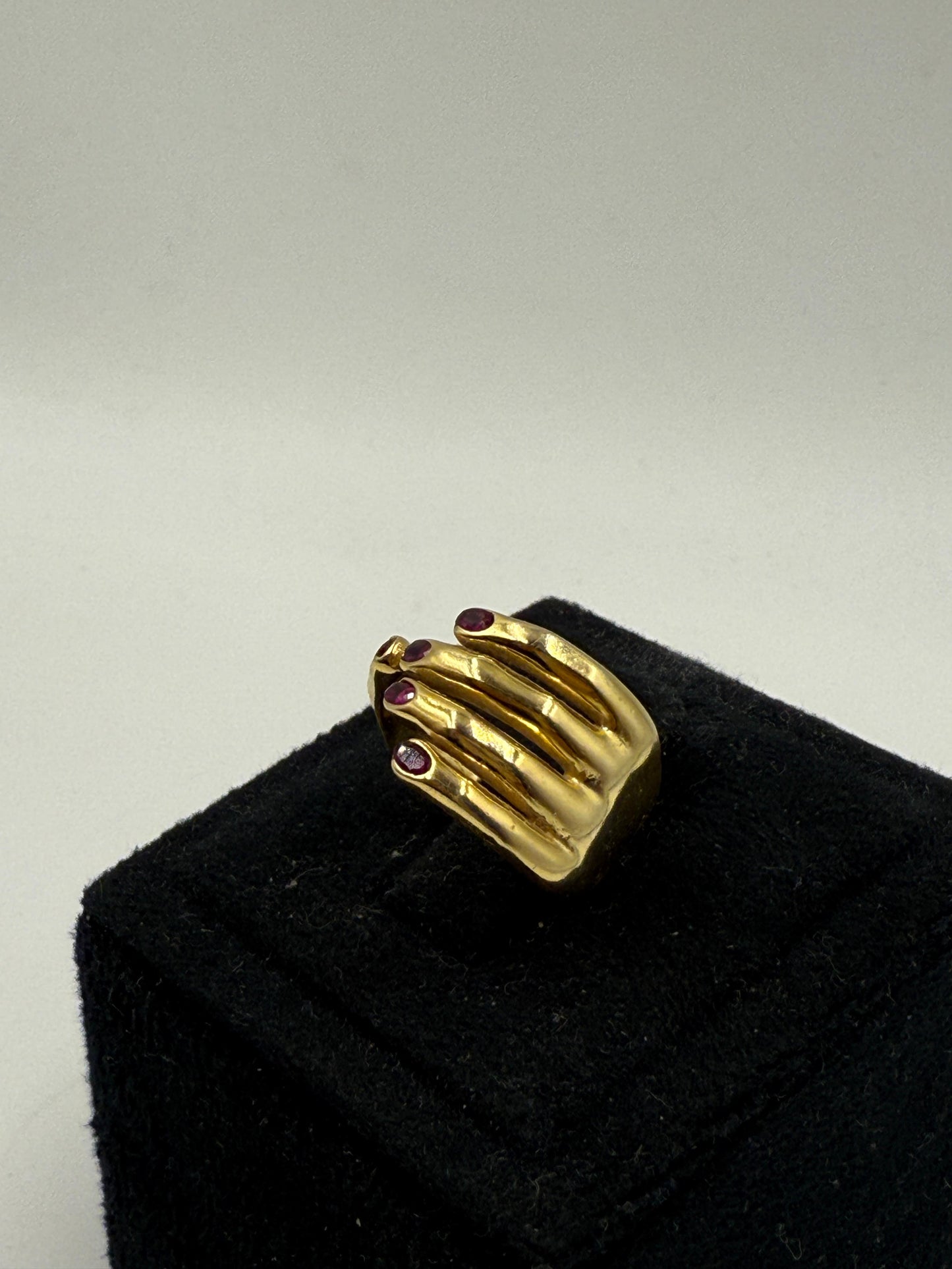 Vintage Style Gold Hand Ring with Ruby Accents